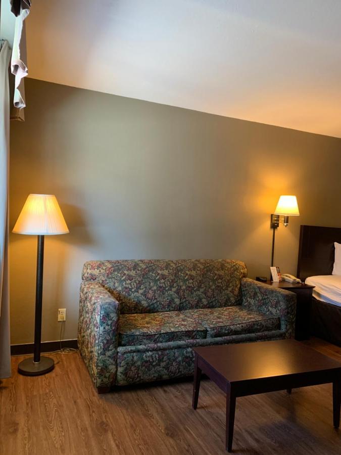 Economy Inn & Suites Hannibal Exterior foto